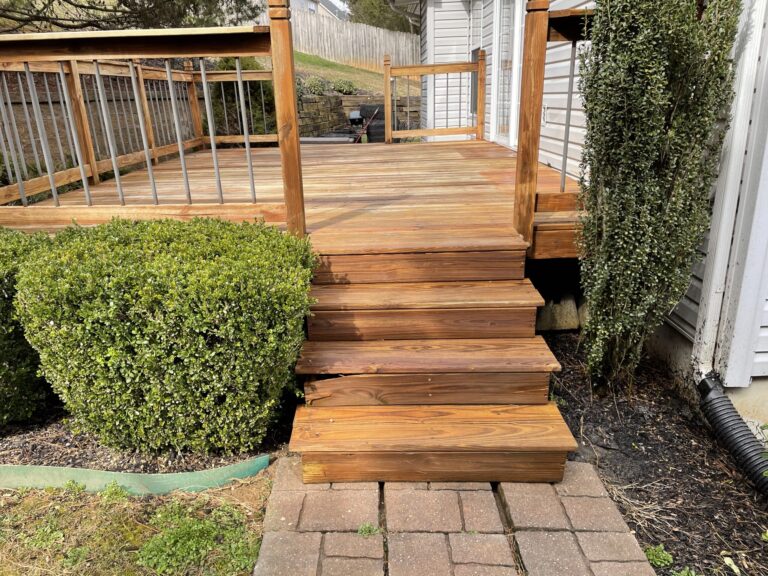 Best Fence & Deck Builders Maryville TN