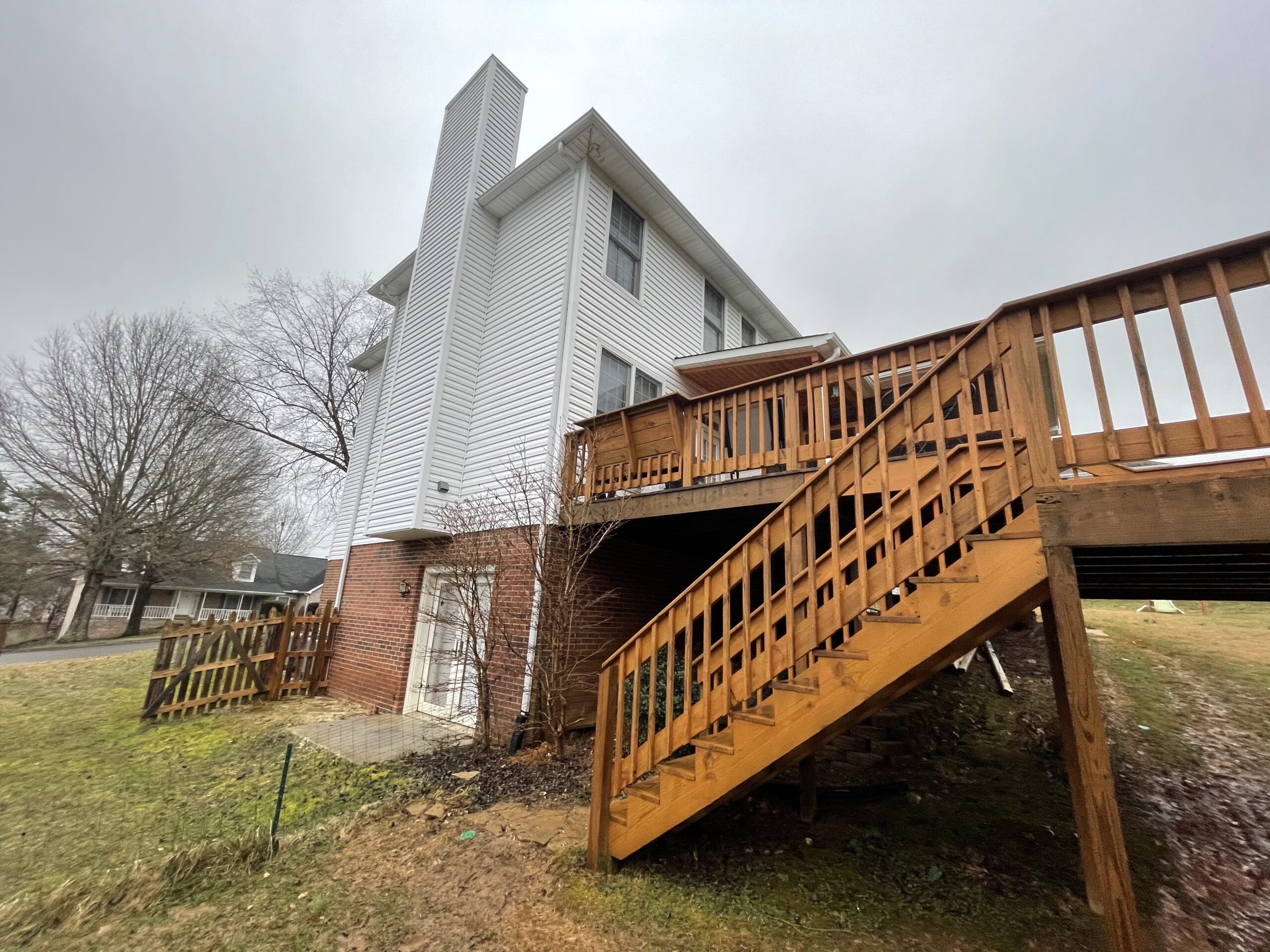 Top Fence & Deck Builders Oak Ridge TN