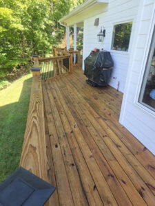 Deck Construction And Staining Services in Oak Ridge TN